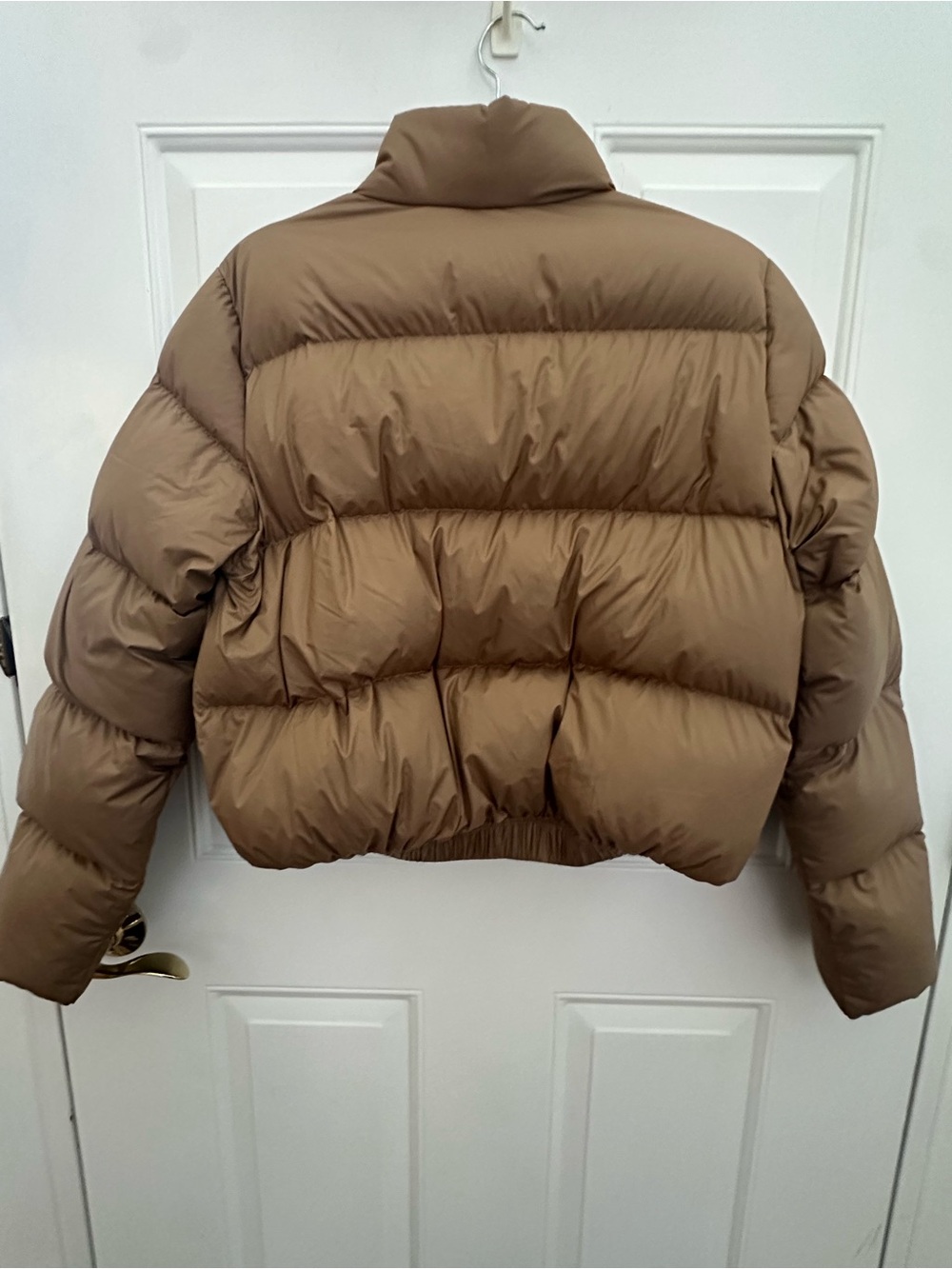 Halara Cropped Puffer Jacket in Taupe size S NWOT - Picture 7 of 12
